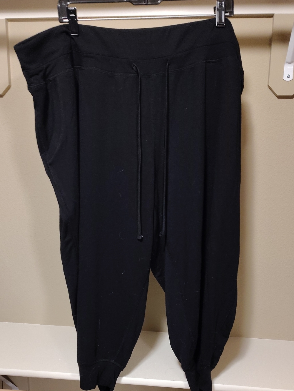 Livi Active Black Drawstring Joggers with Cuffed Ankles